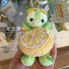香港ディズニーサマー レモン オルメル ぬいぐるみキーチェーン - メルカリ
