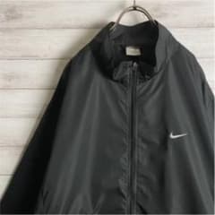 NIKE ナイキ ナイロンジャケット　美品のサムネイル