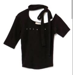 正規品】ANDMARY Nana ribbon oneshouldertops - メルカリ