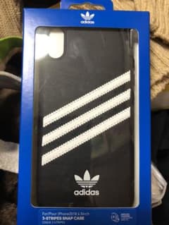 adidas アディダス ケースのサムネイル