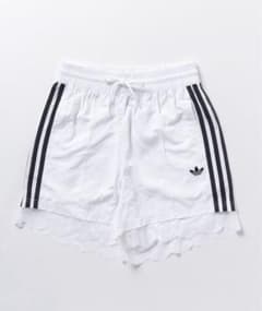 レース トリム スリーストライプス ショーツ ショートパンツ adidasのサムネイル