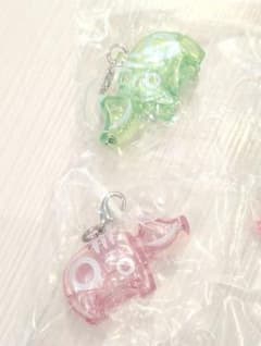 カラフルビーズべこ　しゃかしゃかめじるしアクセサリーのサムネイル