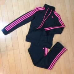 adidasジャージのサムネイル
