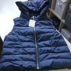 再度お値下げ❗イマージュ 羽毛ベストのサムネイル