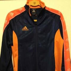 adidasジャージ上のサムネイル