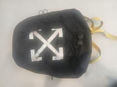 OFF-WHITE バックパック リュックのサムネイル