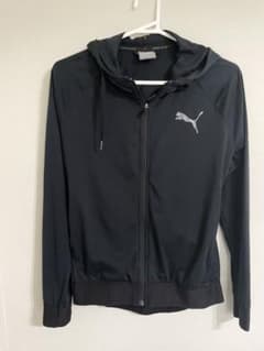 PUMAトレーニングパーカーのサムネイル