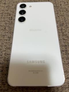 Galaxy S23 クリーム 256 GB docomoのサムネイル