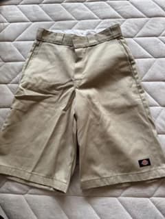 Dickies 42283KH Loose Fit Shorts Khakiのサムネイル