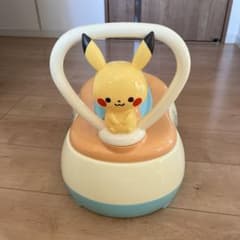 おまる　ピカチュウのサムネイル