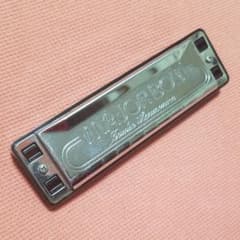 ホルダーとハーモニカのセットのサムネイル