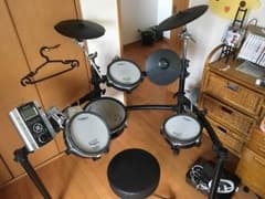 [中古] Roland TD-09 電子ドラム *一部欠品あり*のサムネイル
