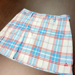 《美品》ゴルフ　レディース スカート　S フィッシャーのサムネイル