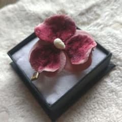 造花パンジー　ピアス　片耳用のサムネイル
