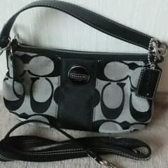 COACH　バッグのサムネイル