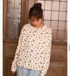 NICE CLAUP サーマル　花柄トップスのサムネイル