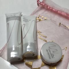 フォーデイズ ムーサ イオ新品未開封 3点セットポーチ付き - メルカリ