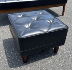 美品 カリモク60 オットマン黒 karimoku - メルカリ