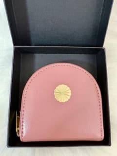 皇居限定】桜ピンク 馬蹄型小銭入 コインケース 桜色 桃色 財布 - メルカリ