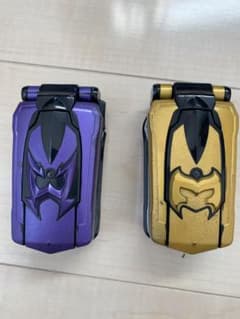マージフォン　2色　ジャンク品のサムネイル