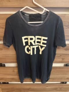 FREE CITY 半袖 Tシャツ ブラックのサムネイル