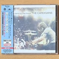 カーディガンズ『ファースト・バンド・オン・ザ・ムーン』 - メルカリ