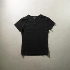 EMPORIO ARMANI VネックTシャツ半袖 ビジュー ブラック/PW92 - メルカリ
