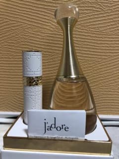 ジャドール オードゥ パルファンのサムネイル