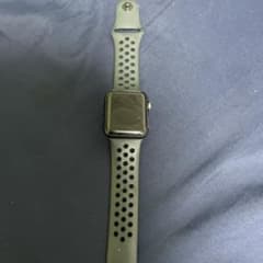 Apple Watch 3 38mmのサムネイル