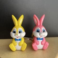 エスエス製薬 ぴょんちゃんウサギキーホルダー（黄色とピンク