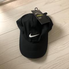NIKE 未使用タグ　キャップのサムネイル