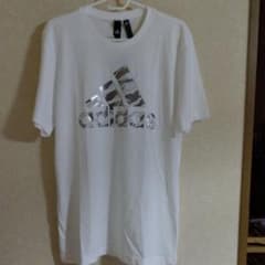 新品　adidasアディダスTシャツ　最終値下げ　1600円→1200円のサムネイル