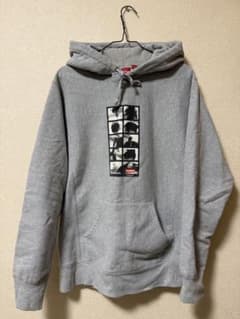 Supremeパーカー サイズMのサムネイル