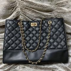 ショルダーバッグのサムネイル
