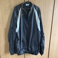 読売ジャイアンツ ハーフジップ ジャケット Lサイズのサムネイル