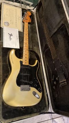 Fender USA 25th Anniversary Stratocasterのサムネイル