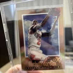 1997-98 SkyBox E-X2000 Michael Jordanのサムネイル