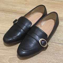【即購入◎】heal me バックル付きローファー　24cm レディースのサムネイル
