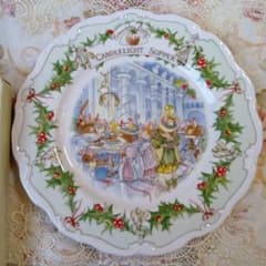 ロイヤルドルトン ブランブリーヘッジ CANDLELIGHT SUPPER ロイヤルドルトン ブランブリーヘッジ CANDLELIGHT SUPPER - メルカリ