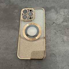 メルカリ便✨Christian Lacroix✨スマホケース　ゴールド iPhone 15 Pro Max スマホケース MagSafe対応 ゴールド - メルカリ