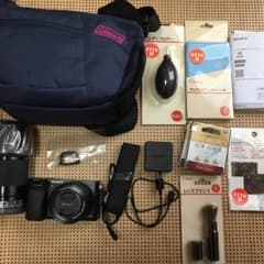 【moe様専用】一眼レフ SONY α6000 ダブルズームレンズキットのサムネイル