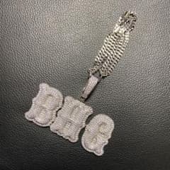 YZEER着用‼︎ 18k gp イニシャル ネックレス シルバー アバランチ YZEER着用‼︎ 18k gp イニシャル ネックレス シルバー アバランチ