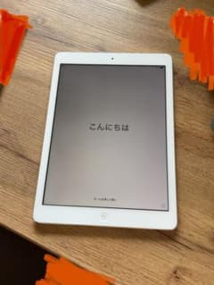 iPad Air 第1世代　Wifiモデル　16GB【プロフ見てね】のサムネイル