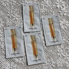 Guerlain ABEILLE ROYALE 美容液 サンプル 4包のサムネイル