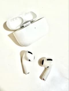 AirPods本体 ホワイト ジャンク Apple AirPods Pro 本体 ホワイト ジャンク - メルカリ
