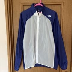 NORTH FACE ノースフェイス　薄手ジャケットのサムネイル