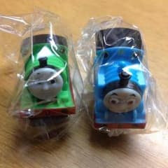 ⭐期間限定送料込⭐機関車トーマスミニカー (くら寿司)のサムネイル