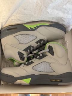 Nike Air Jordan 5 Retroのサムネイル