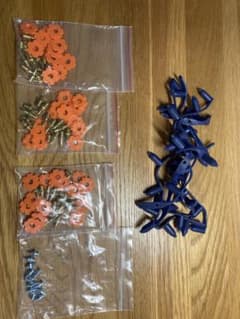 陸上スパイク用のピン　セット