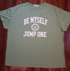 Jump one Tシャツ カーキ 半袖 ロゴプリント - メルカリ